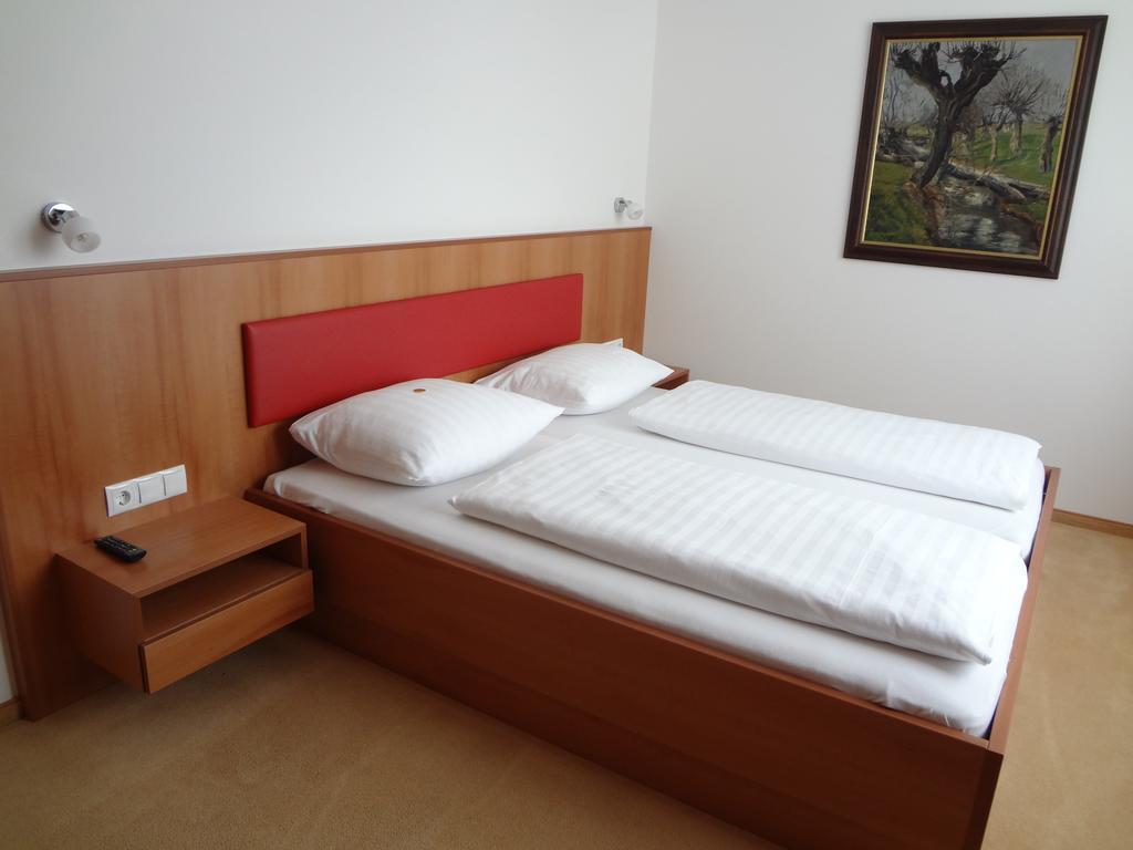 Hotel Bischof Dornbirn Esterno foto