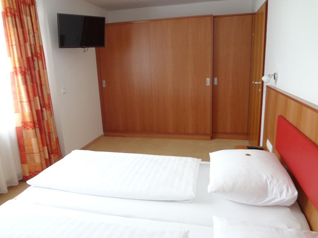 Hotel Bischof Dornbirn Esterno foto