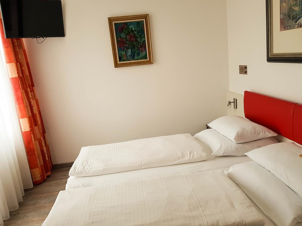 Hotel Bischof Dornbirn Esterno foto